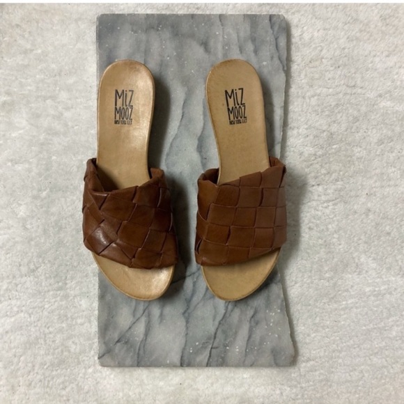 Miz Mooz Shoes - Miz Mooz Augustine Slides Slip-On Sandals Size 9 Tan Braided/Woven Leather